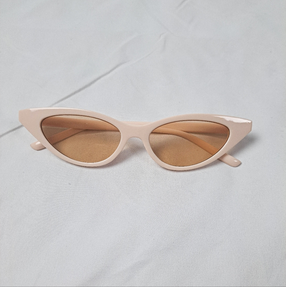 Beige Cat Eye Sunglasses